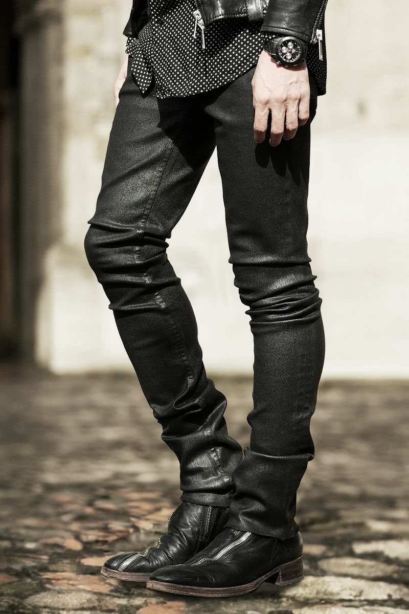 000000000134-01.jpg?size=l&w=