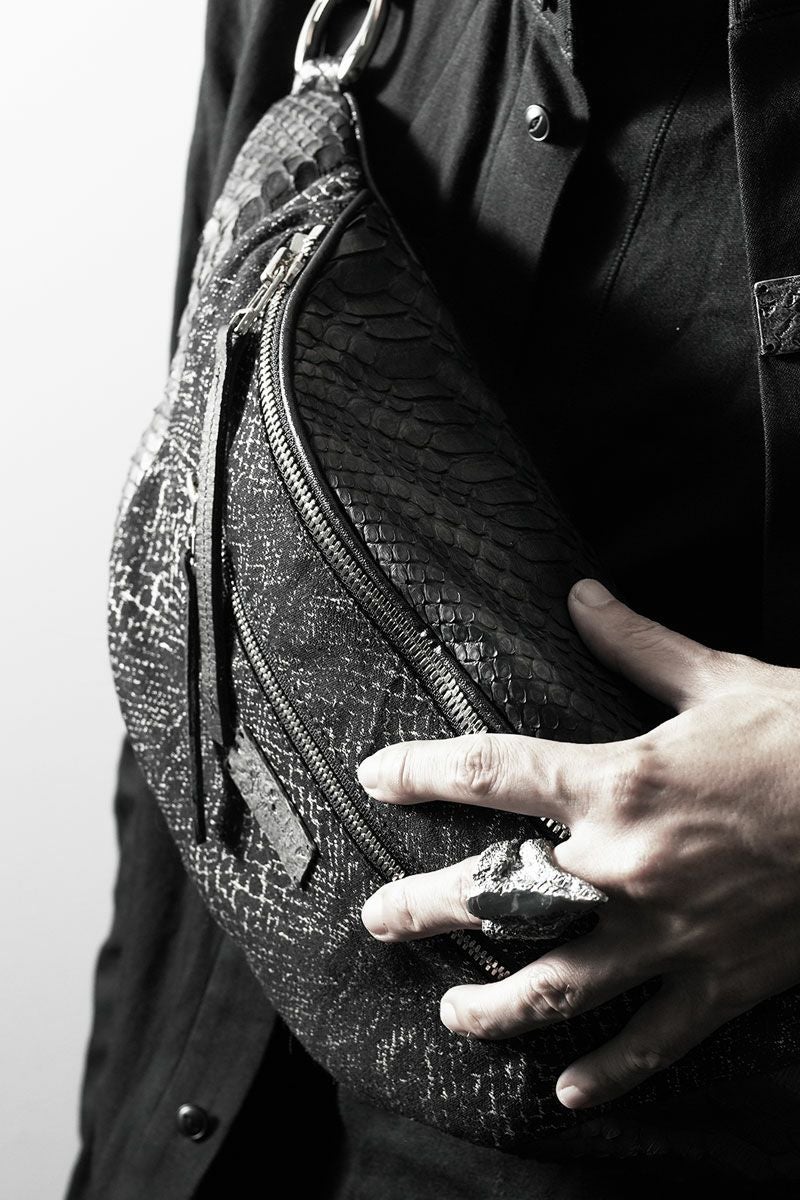 000000000218-01.jpg?size=l&w=