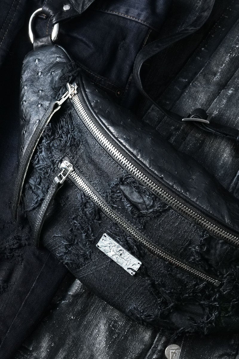   Jeans ブラックボディバッグ Calvin Klein（カルバン・クライン） CALVIN KLEIN JEANS ジーンズ